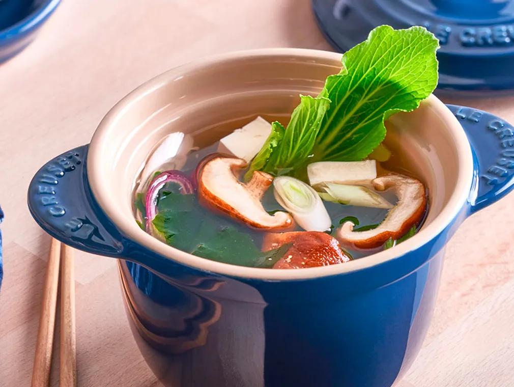 Tofu-Wakame-Suppe