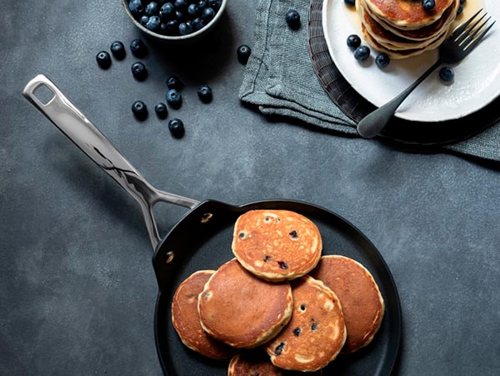 Heidelbeer-Honig-Pancakes