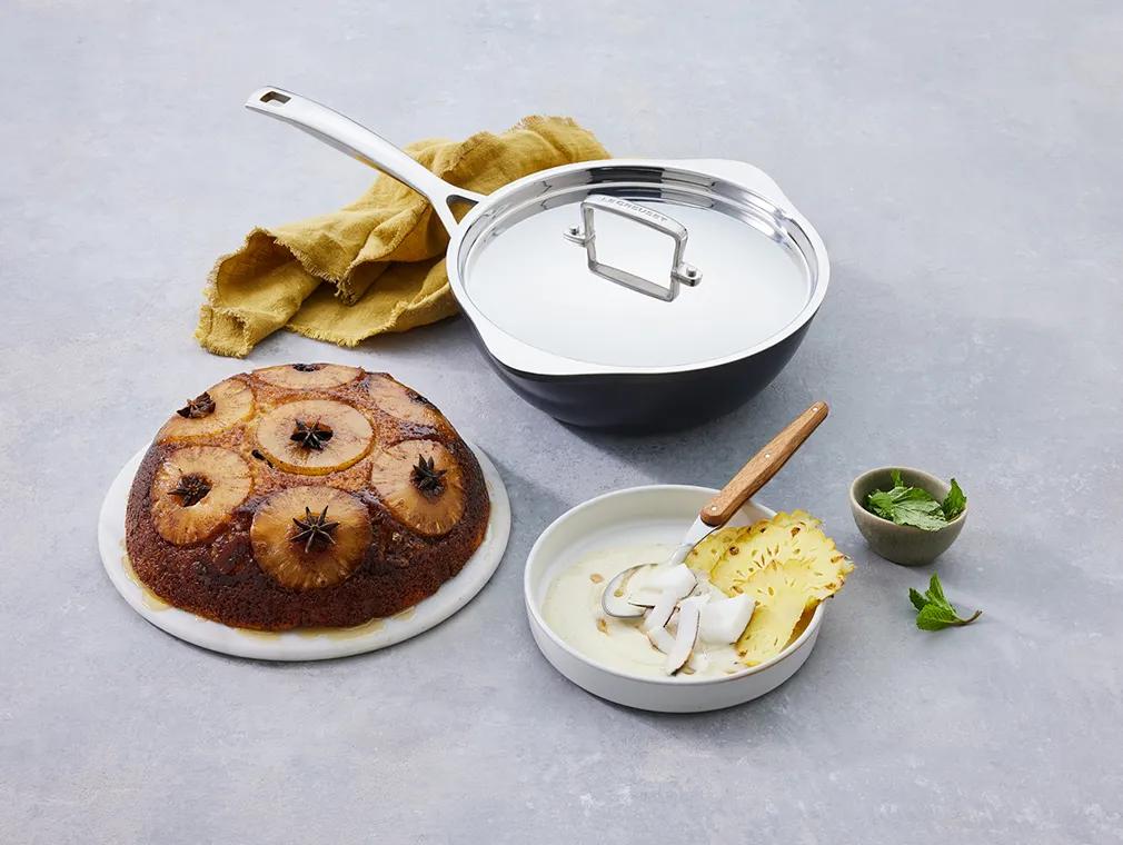 Gestürzter Rum-Ananas-Pudding