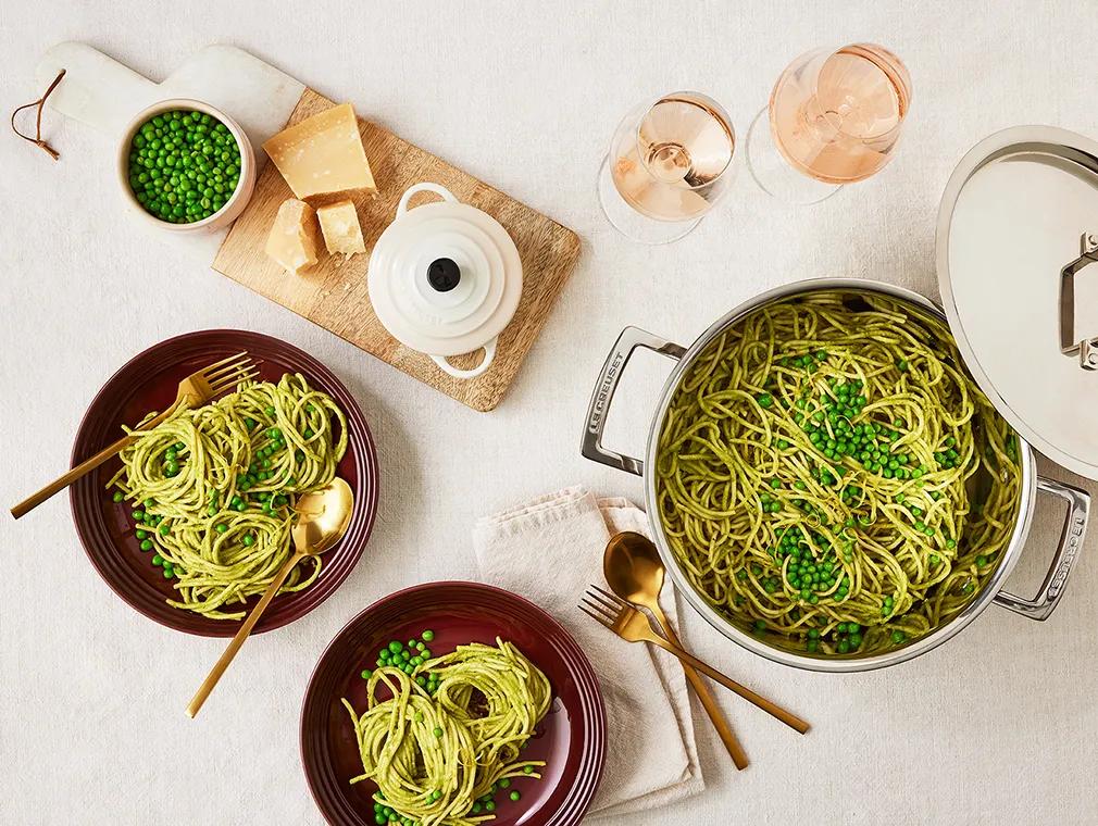 Spaghetti mit Erbsen-Pesto