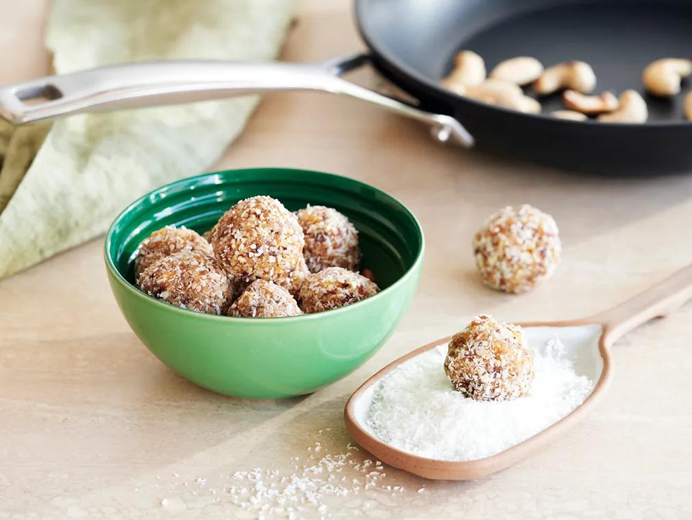 Energy-Balls mit Aprikosen